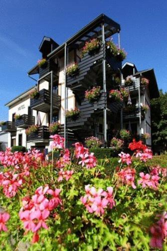 Hotel Val De La Cascade Stavelot Exteriér fotografie