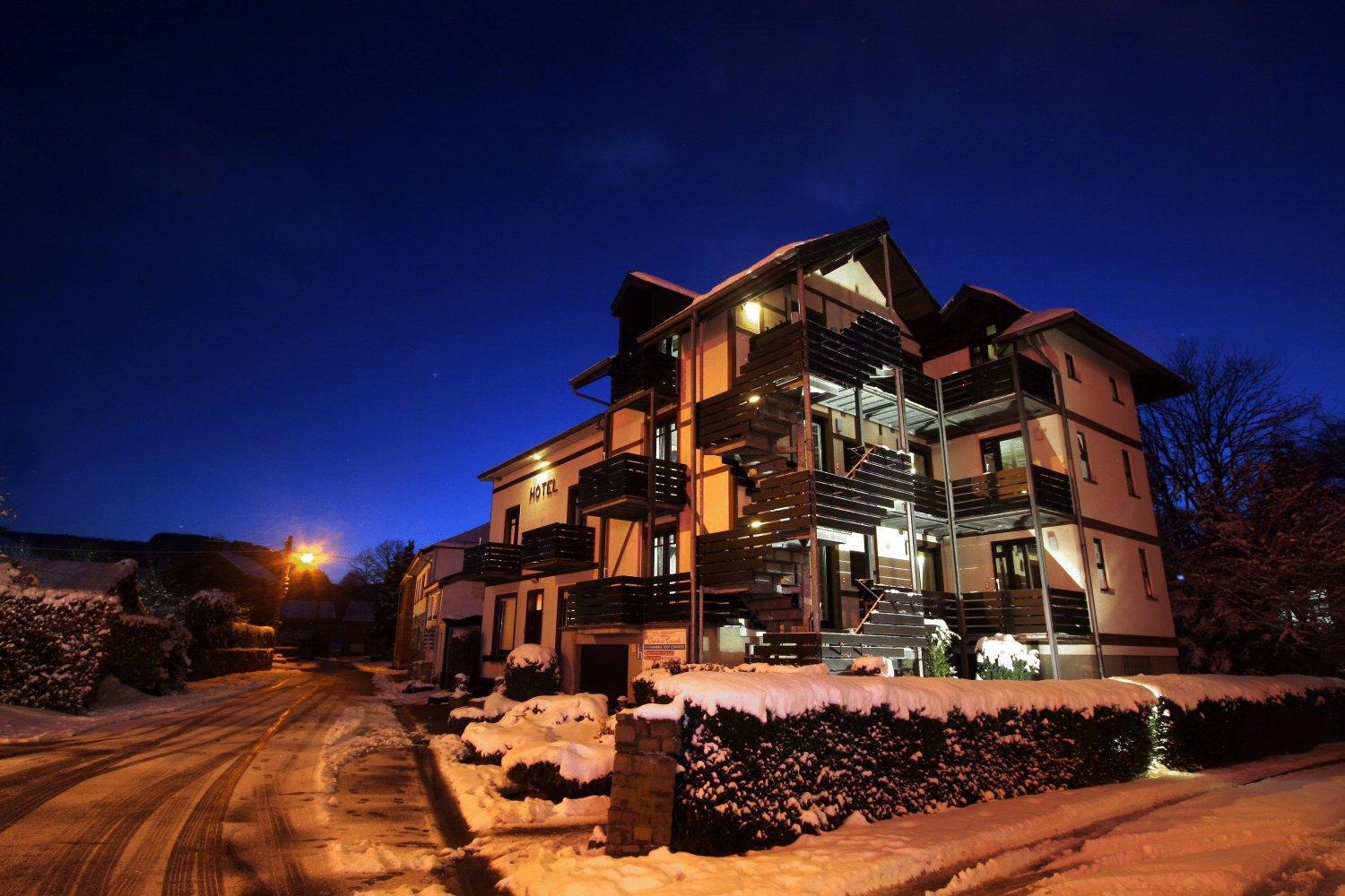 Hotel Val De La Cascade Stavelot Exteriér fotografie